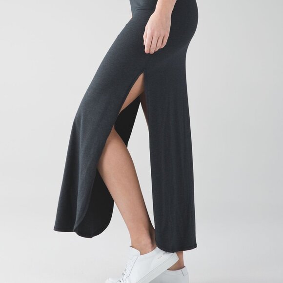 Lululemon Refresh Maxi Dress II Heathered Black Size 4 - Picture 3 of 6